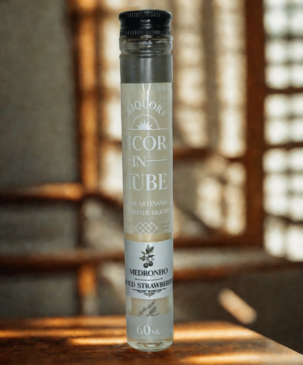 Design_sem_nome_34.png Licor de Medronho - Image 1