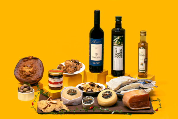 DSCF2489-Edit-AF Cabaz Estrela do Natal - 14 Produtos - Image 1